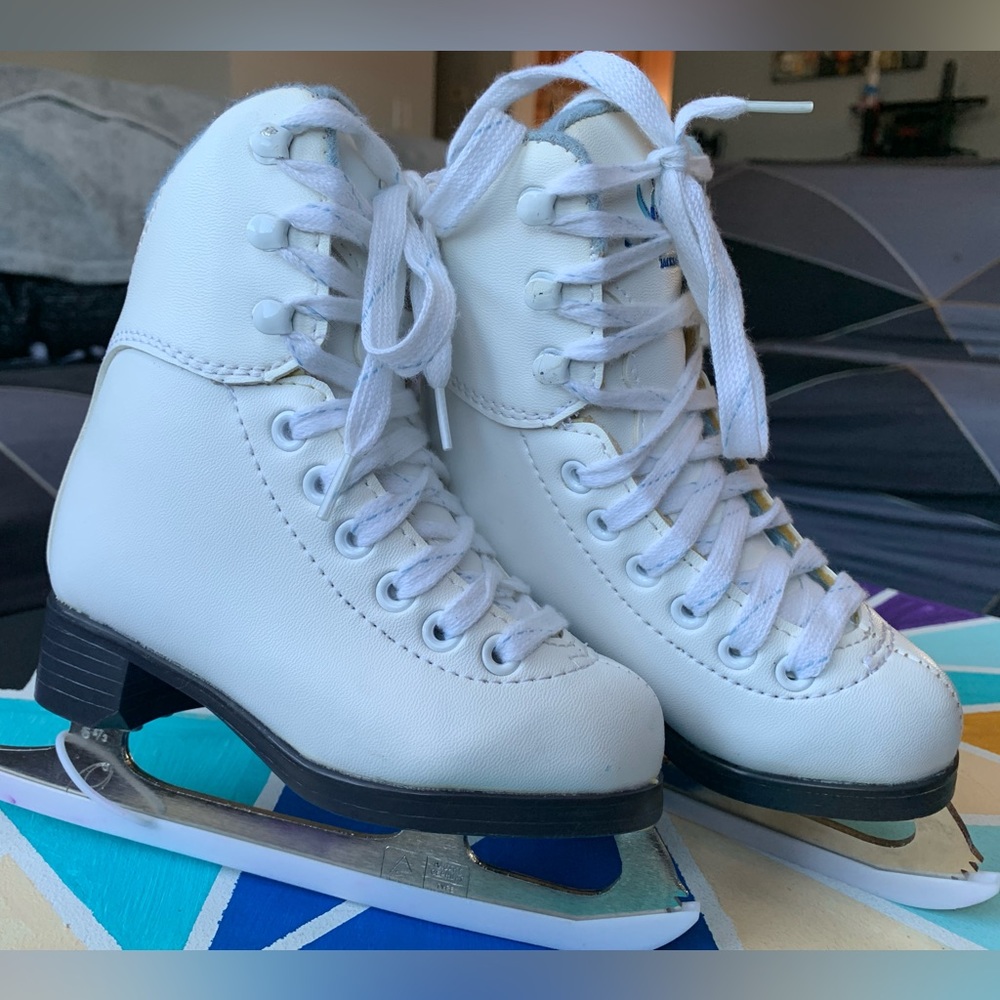 Soft skate by Jackson little girls ice skates